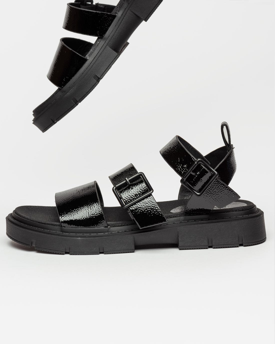 Sandalia media Nina en efecto cuero