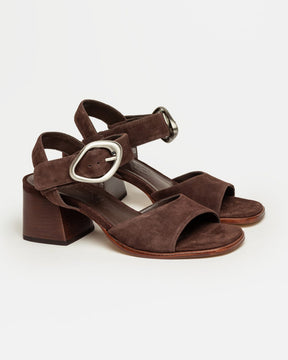 Sandalia media Julie en gamuza