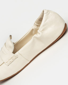 Mocasín Siena en cuero gloss