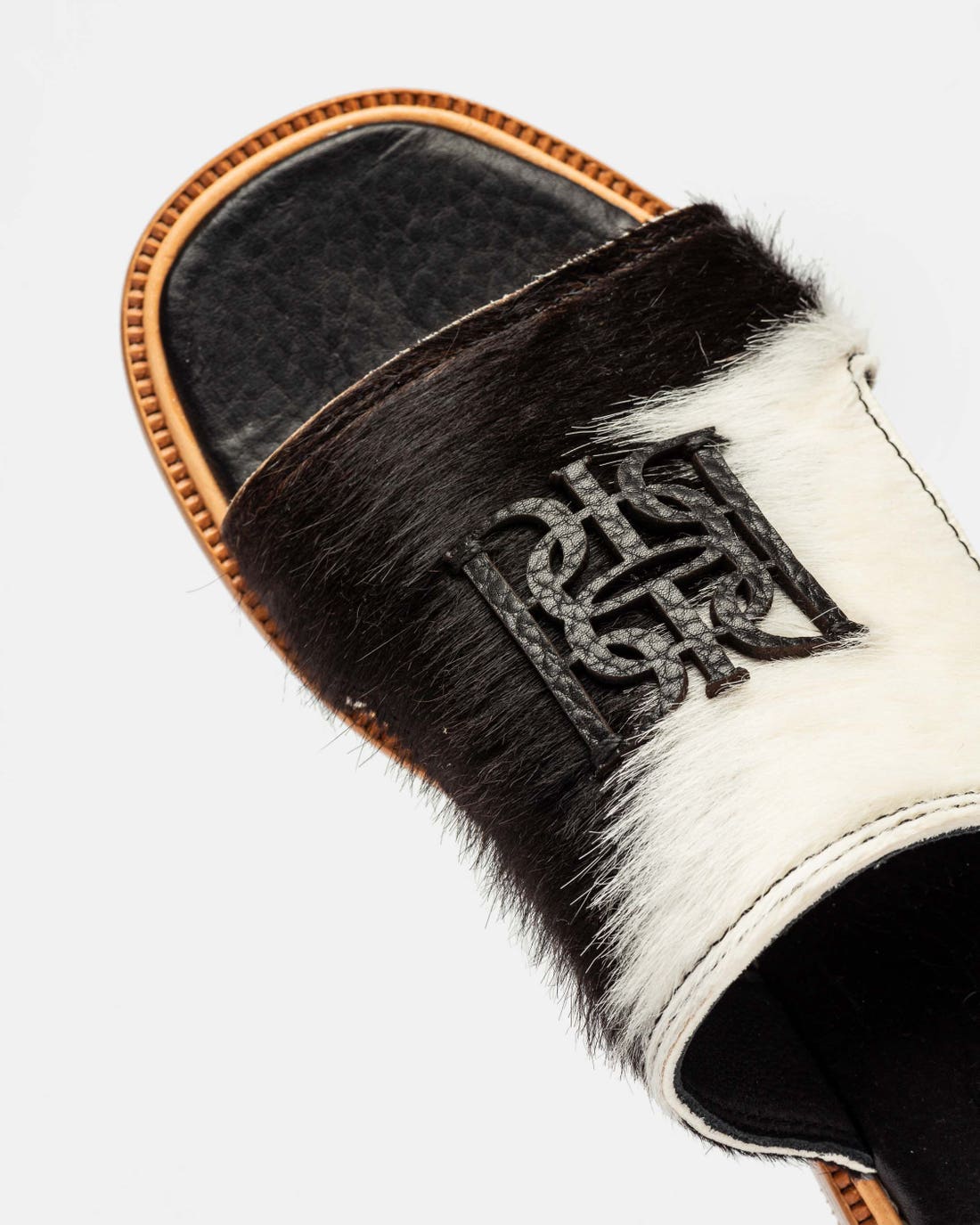 Flat Monogram en pelo